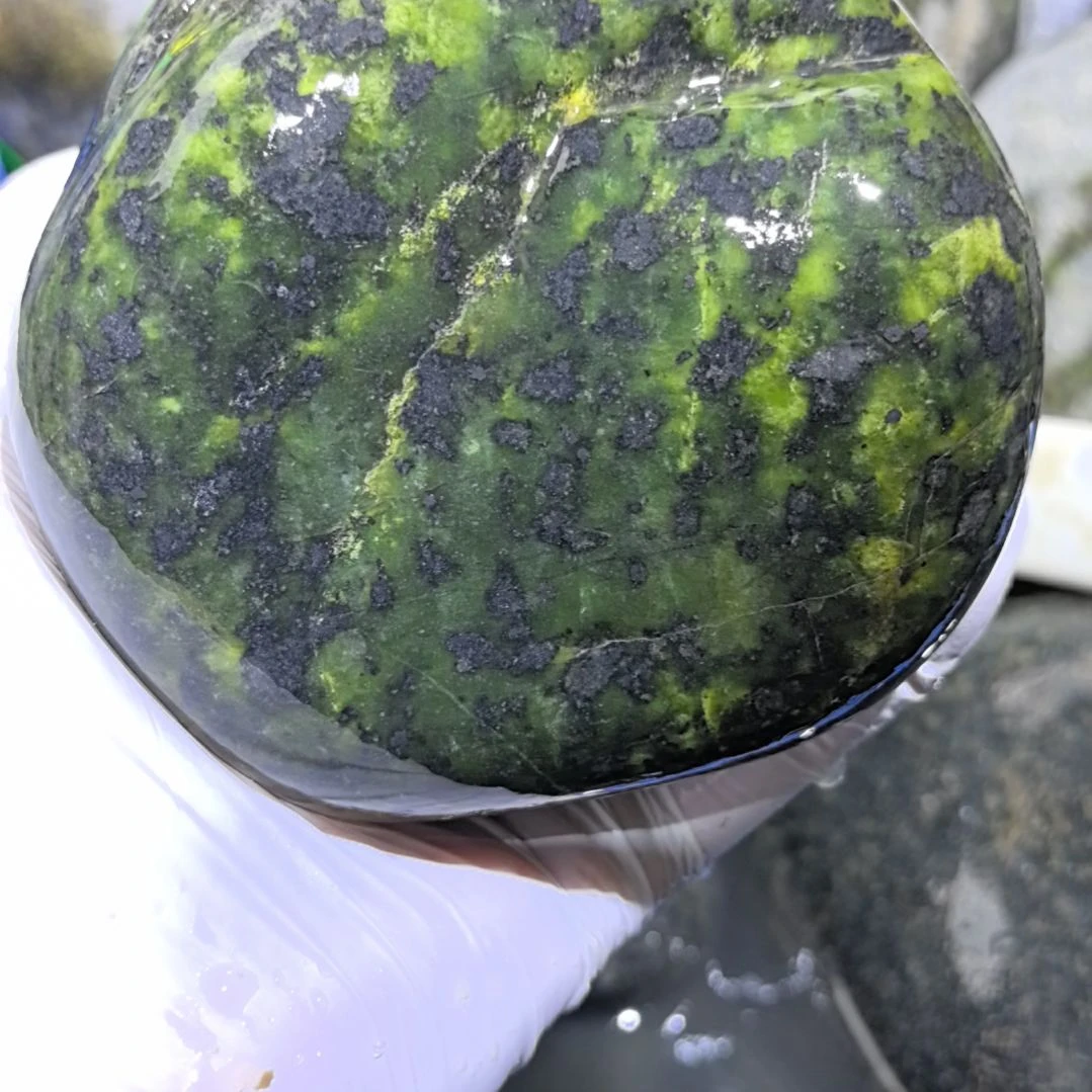 玄***刀藏玉药王石原石一个打卡8珠子