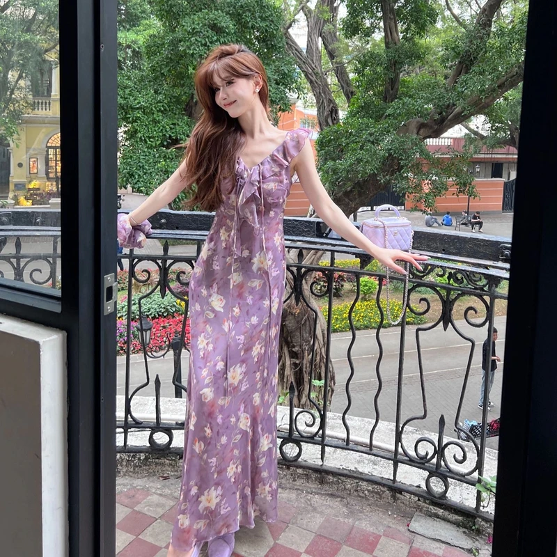 【阿芙洛蒂花园】斜裁垂坠感气质碎花长款荷叶边连衣裙（加头花）86