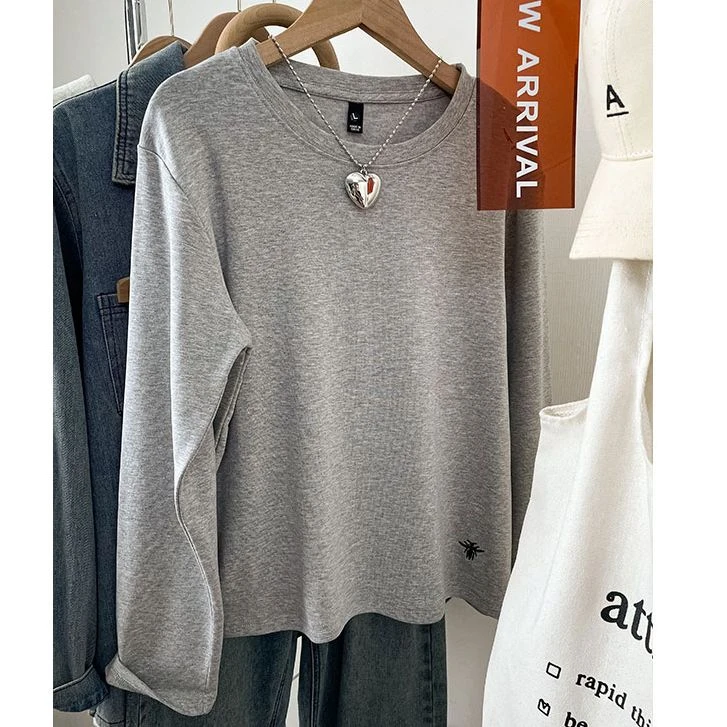 设计感大码宽松长袖t恤女秋季新款胖mm美式百搭打底衫上衣200斤潮