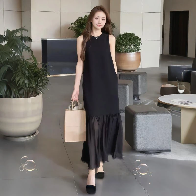 法式黑色连衣裙子女夏2025新款夏季设计感拼接网纱气质背心中长裙