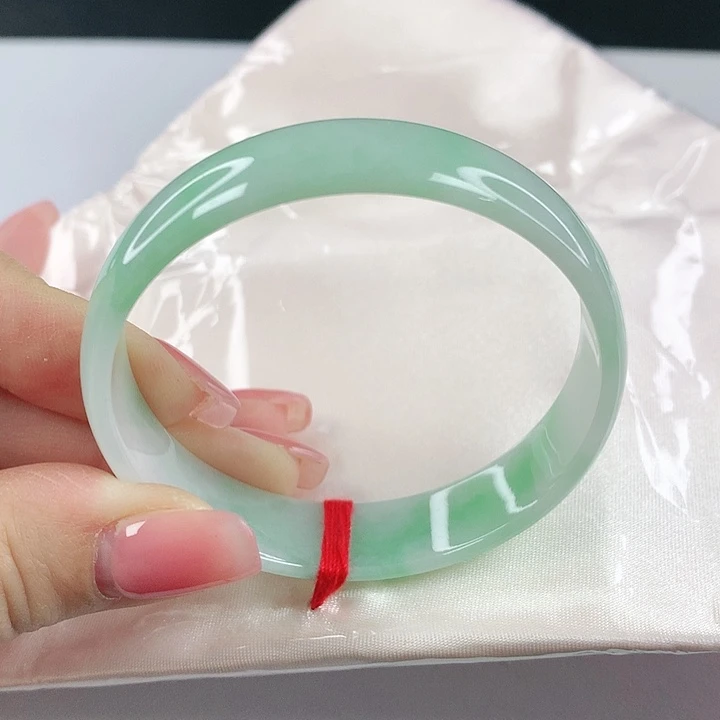 未镶嵌手镯翡翠翡翠709