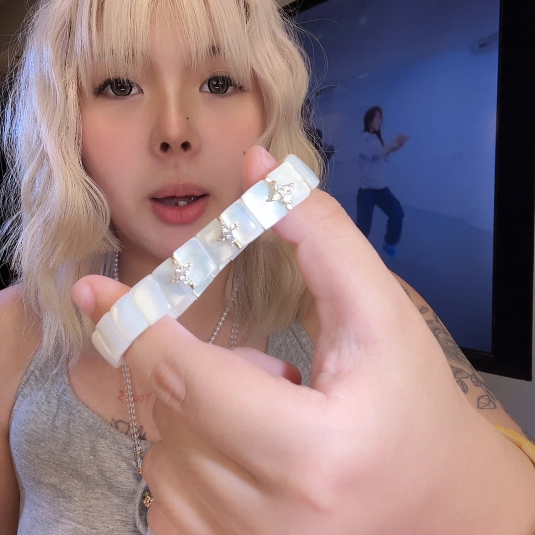 未镶嵌手链水晶黑糖Kiki