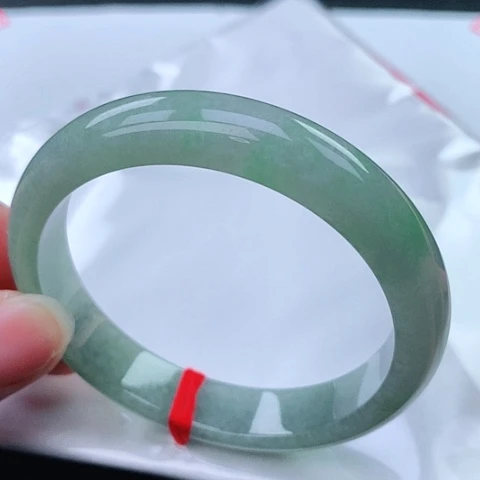 翡翠手镯未镶嵌81 号翡翠手镯