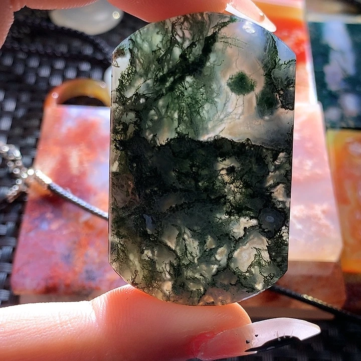 玛瑙/玉髓颈饰未镶嵌?*