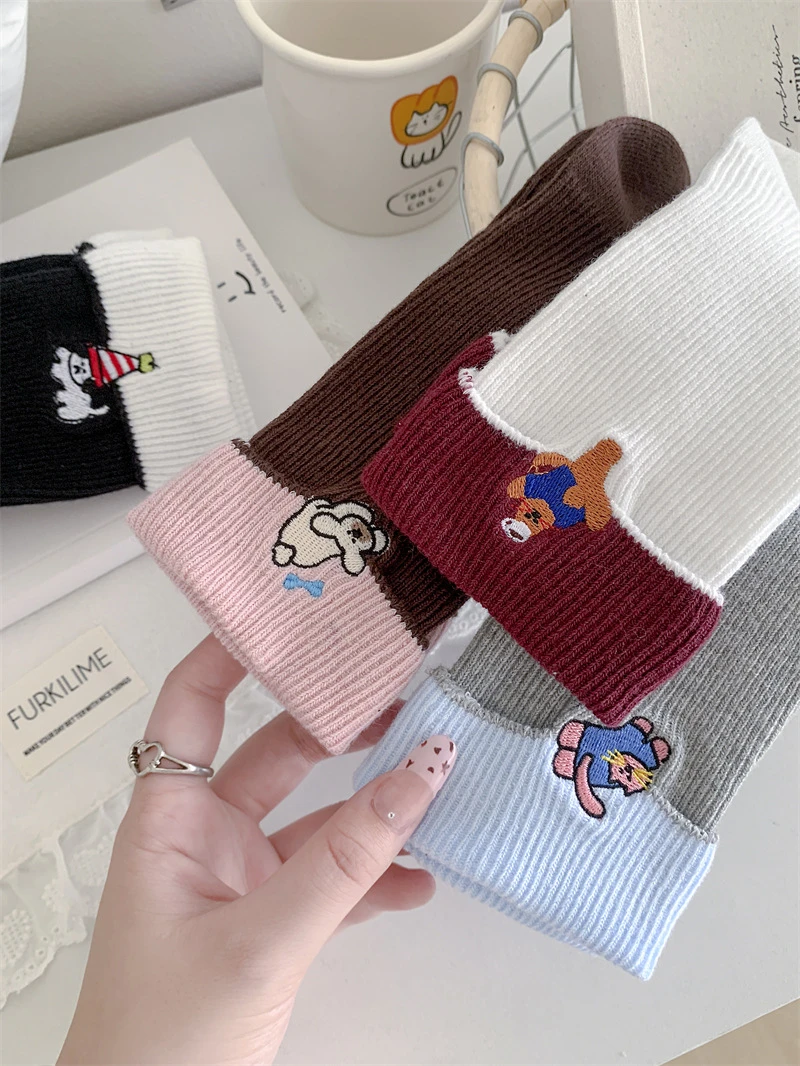 创意萌趣值拉满~撞色翻边袜口双针袜子女ins潮可爱卡通中筒堆堆袜