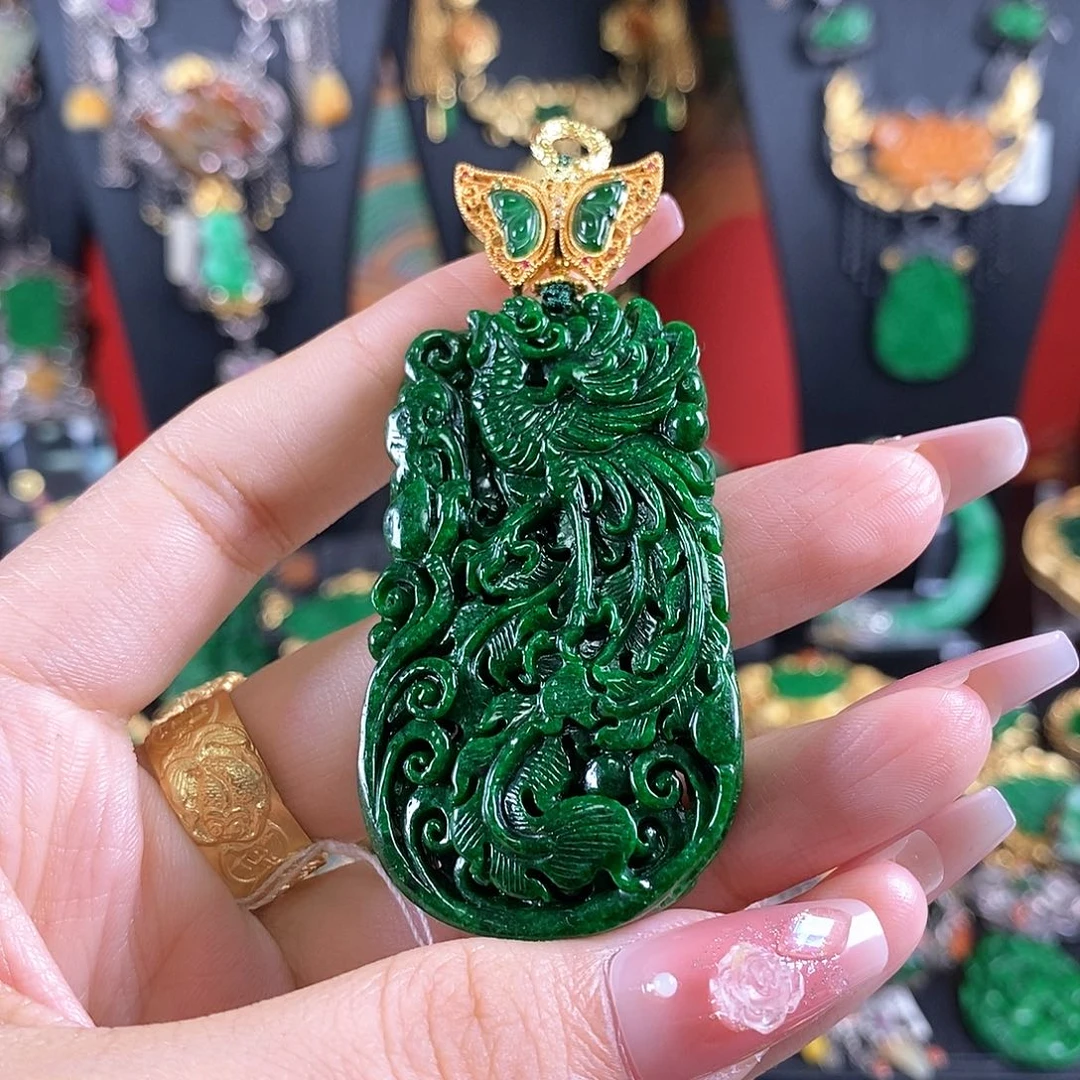 翡翠未镶嵌颈饰吊坠