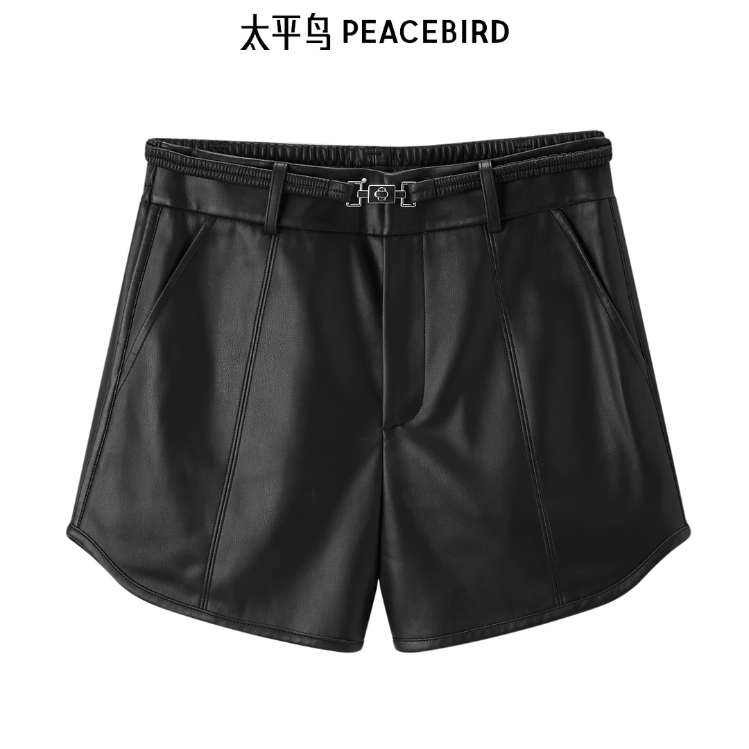【粉丝专属】太平鸟女装冬季新款高腰宽松PU短裤A1GCD4203