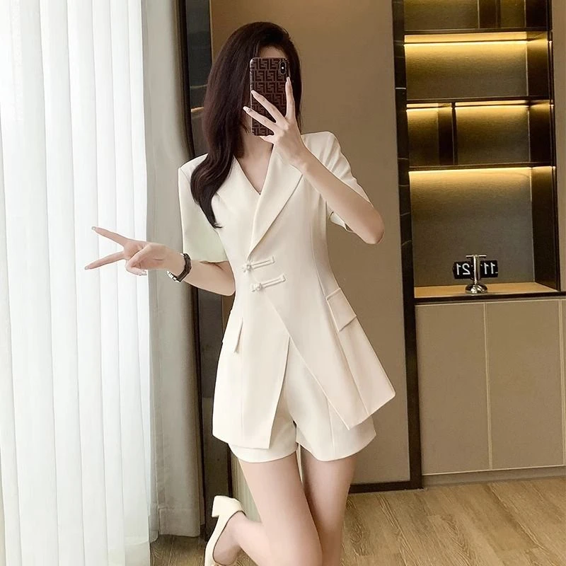 【4391人收藏】2025新款小个子高级感西装套装女夏装胖mm遮肚藏肉短