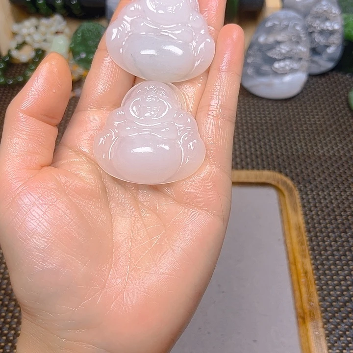 和田玉未镶嵌珠宝半成品?****?