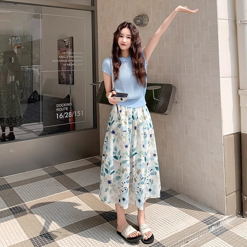 蓝色针织短袖碎花半身裙两件套女漂亮独特绝美清纯系夏日穿搭套装