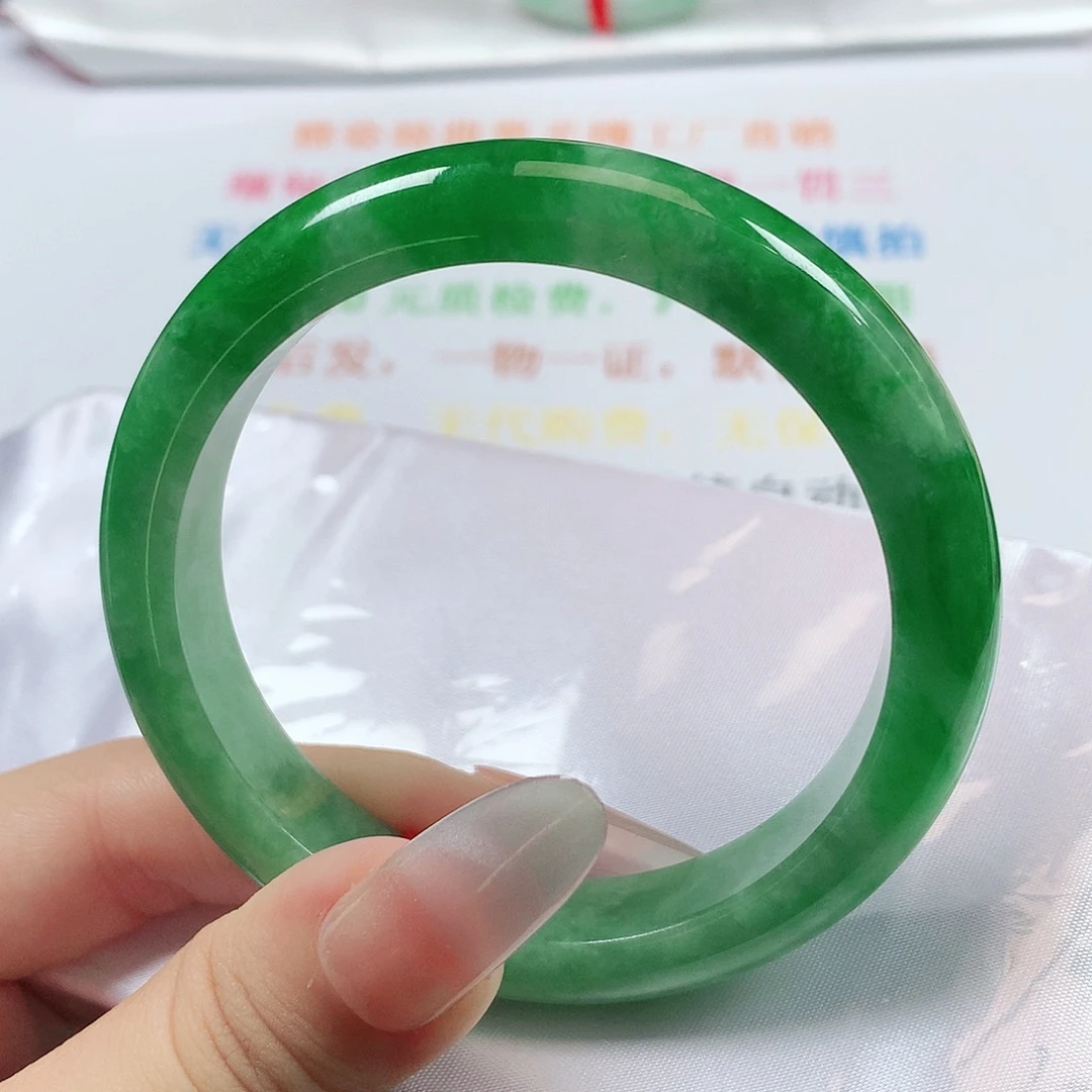 翡翠未镶嵌手镯1501
