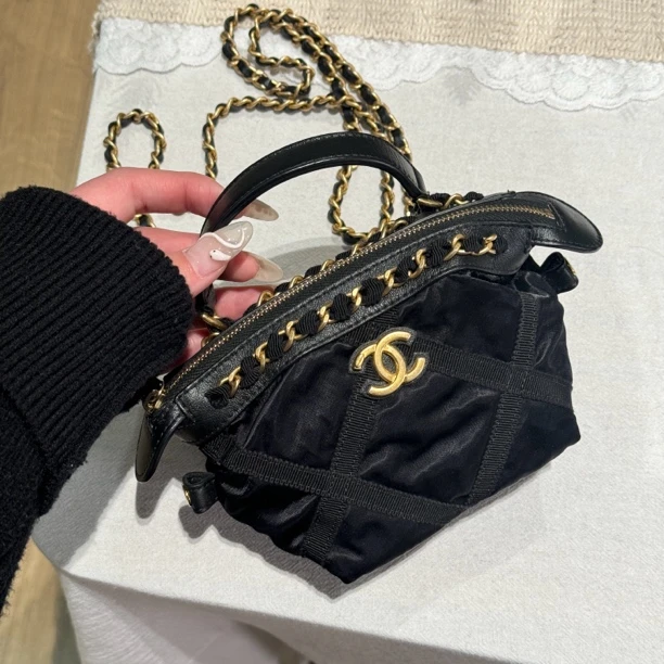 95新 Chanel/香奈儿 chillvTg /斜挎包