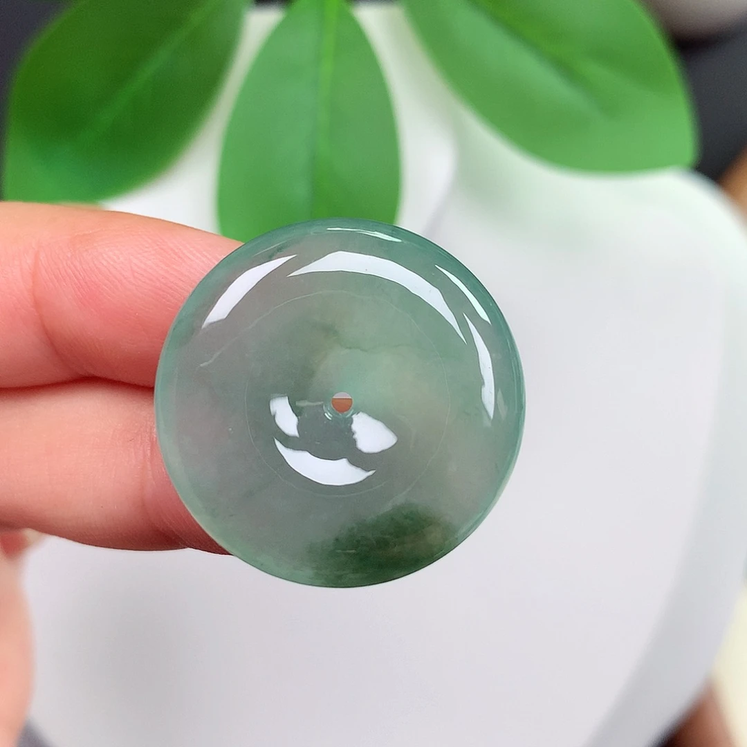 颈饰未镶嵌翡翠平安扣 25.6x5.8mm