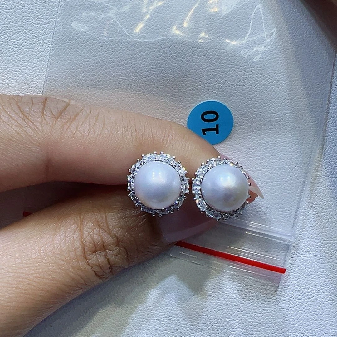 银S925镶嵌耳饰淡水珍珠