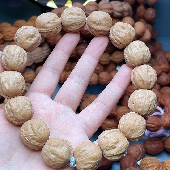 文玩核桃吊坠面包蛙