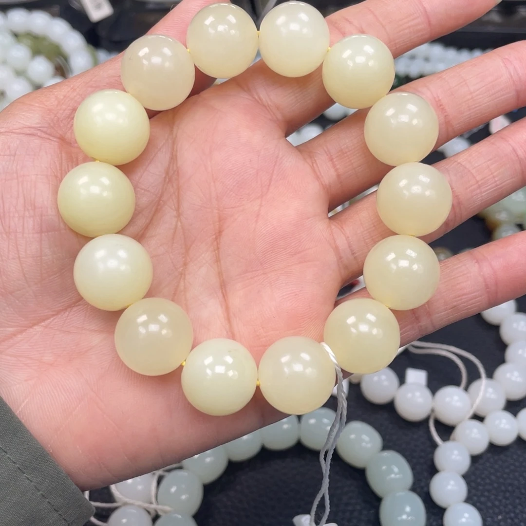 和田玉未镶嵌手链