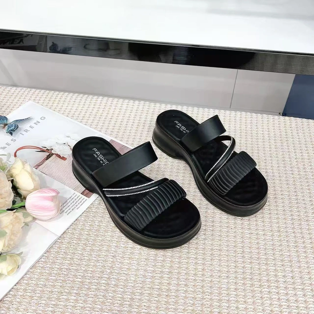 9808   夏季新款时尚气质舒适凉拖鞋