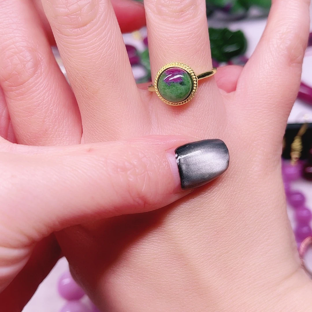 红宝石戒指未镶嵌