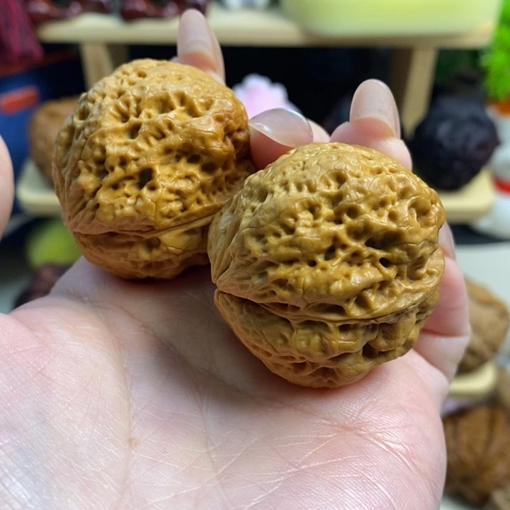 文玩核桃吊坠蚂蚁纹黄金蛙39