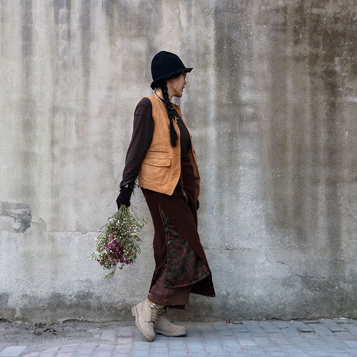 贩卖我的时间和你认可的美~暖丑手作设计款纯手缝刺子线羊毛裹裙~