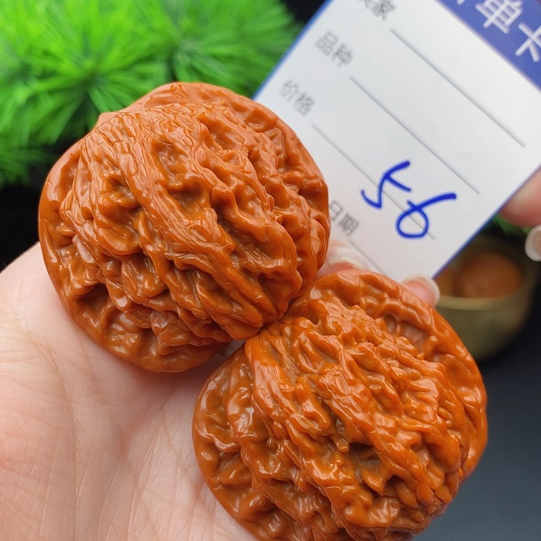 文玩核桃把件44虎头56