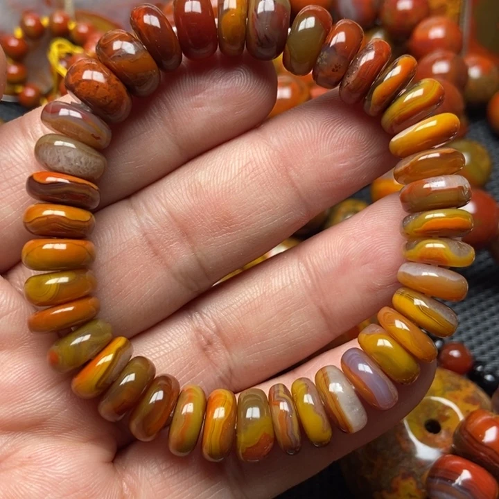 玛瑙/玉髓手串未镶嵌