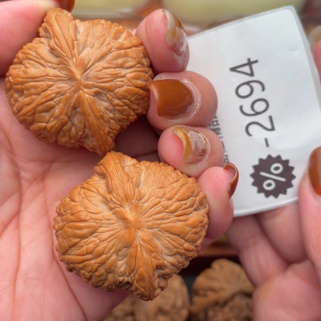 把件文玩核桃40头货绣球