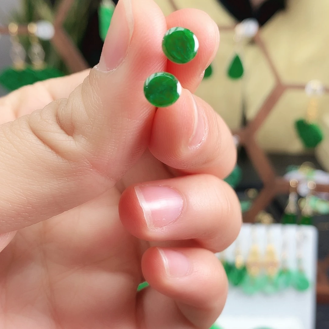 翡翠耳饰18K金镶嵌耳饰