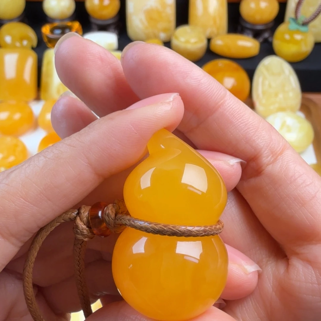 琥珀未镶嵌颈饰纯天然琥珀蜜蜡无优化