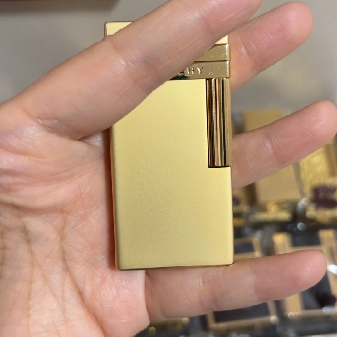 都登卡中古打火机