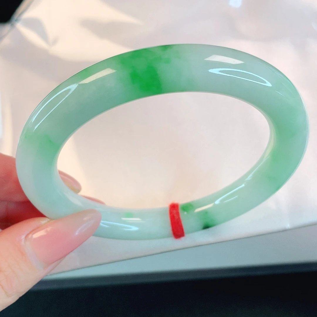 翡翠手镯未镶嵌1071翡翠