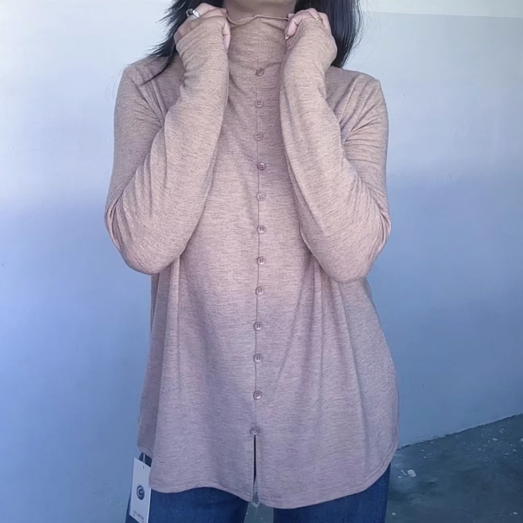 女士半高领打底衫