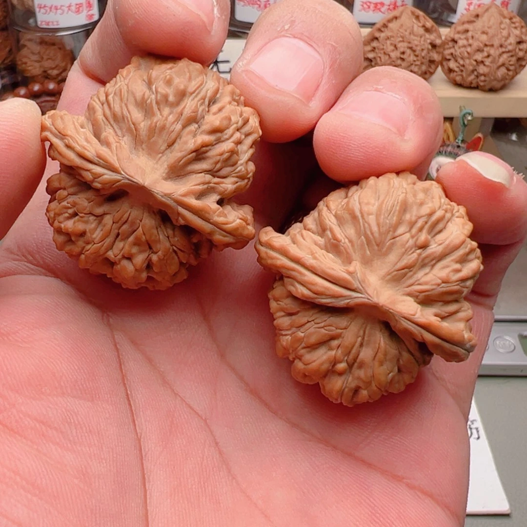 文玩核桃吊坠39尺全品四座楼