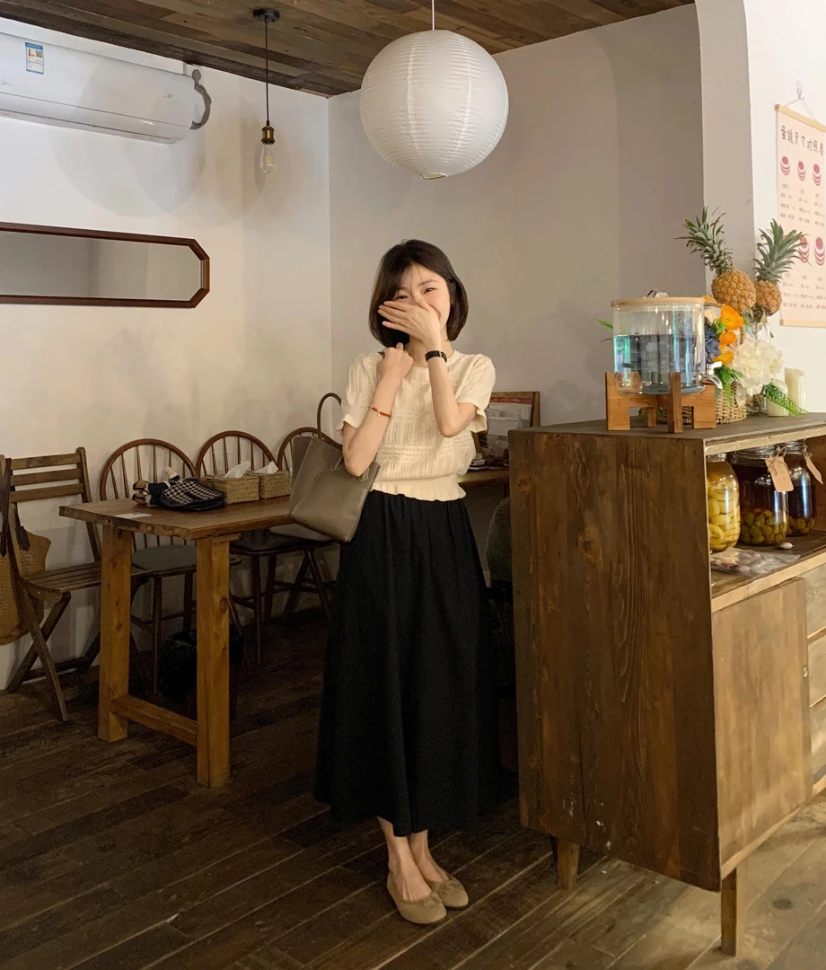 【3.5的心动】时尚气质韩系休闲风杏色针织短袖衬衫高腰黑色半裙女