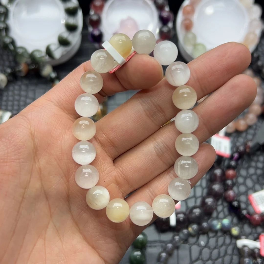 水晶手链未镶嵌好看