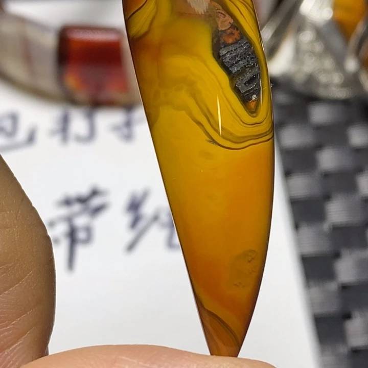 玛瑙/玉髓颈饰未镶嵌老*童