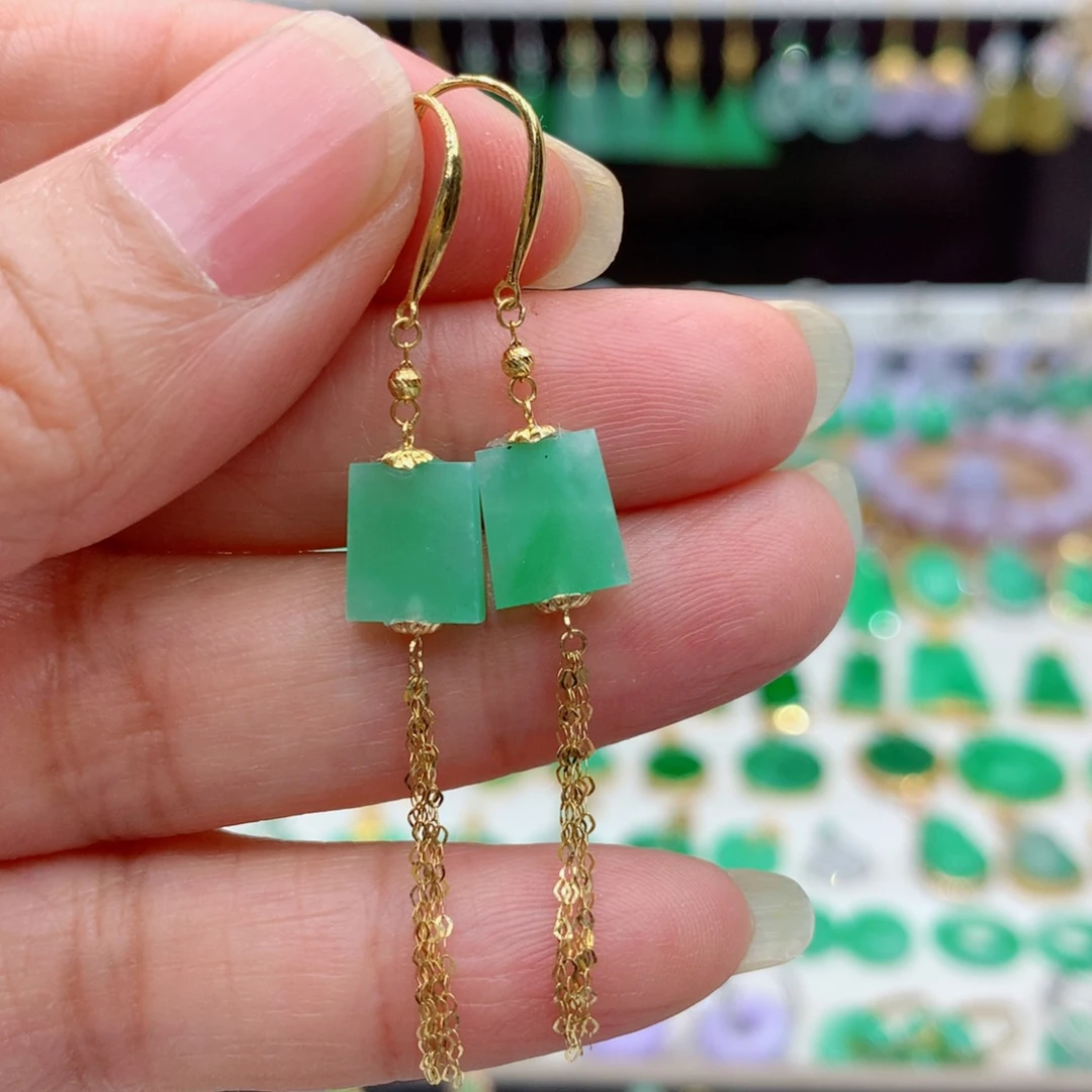 翡翠18K金镶嵌耳饰