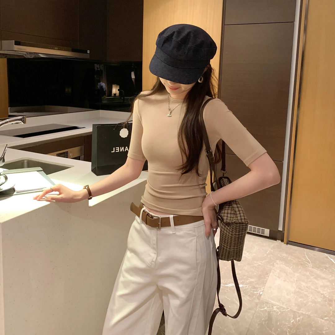 2025夏季新款圆领中袖小众百搭五分袖街头风T恤韩版修身显瘦上衣