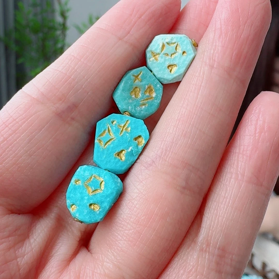 未镶嵌绿松石珠宝奇石