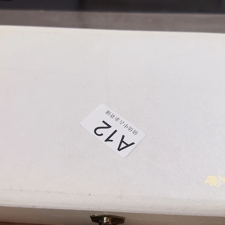 清**月倩倩海外陶瓷工艺品