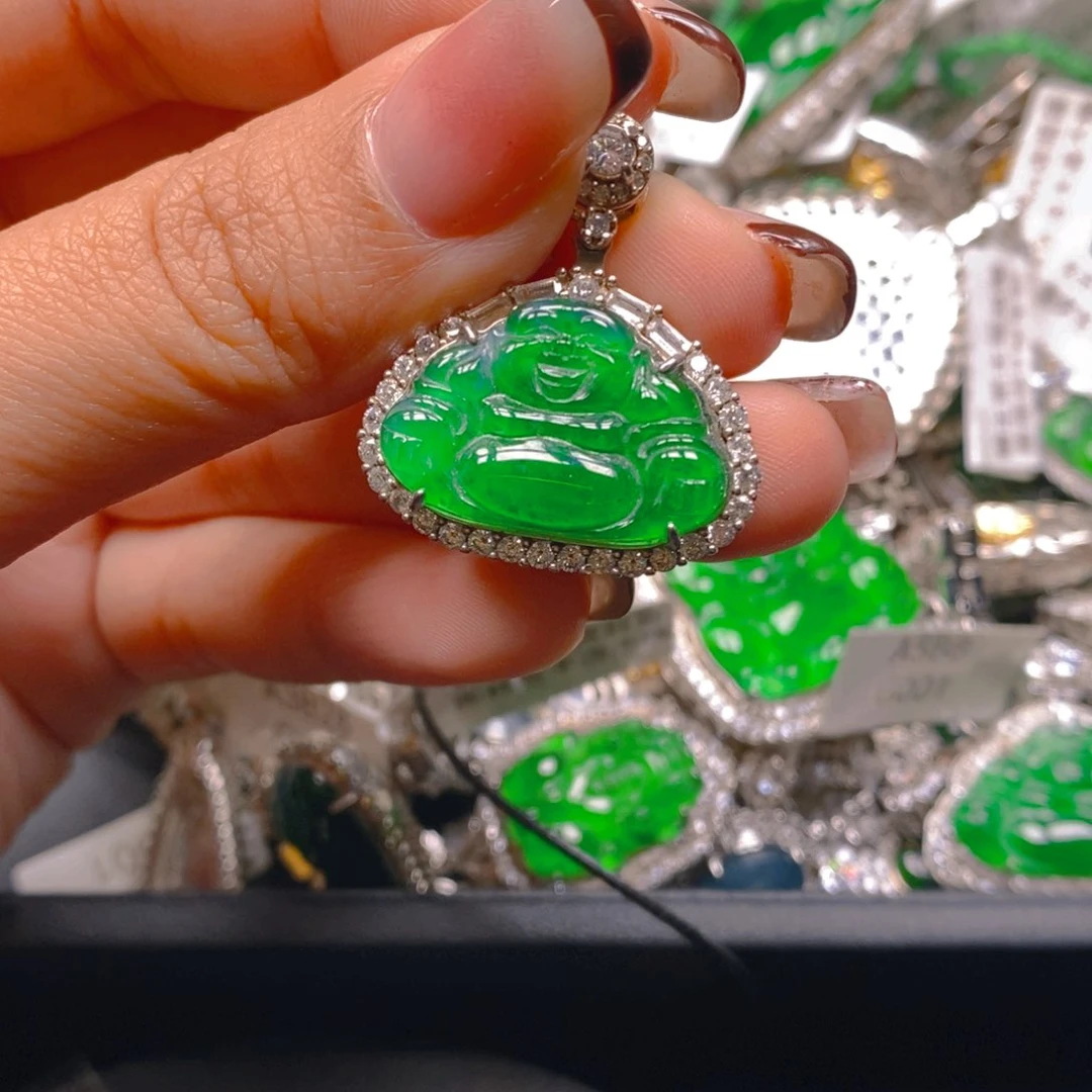 翡翠颈饰银S925镶嵌8888888