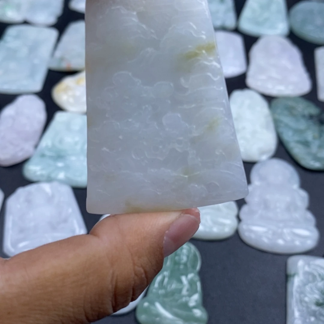 山***.散珠翡翠白冰山水牌