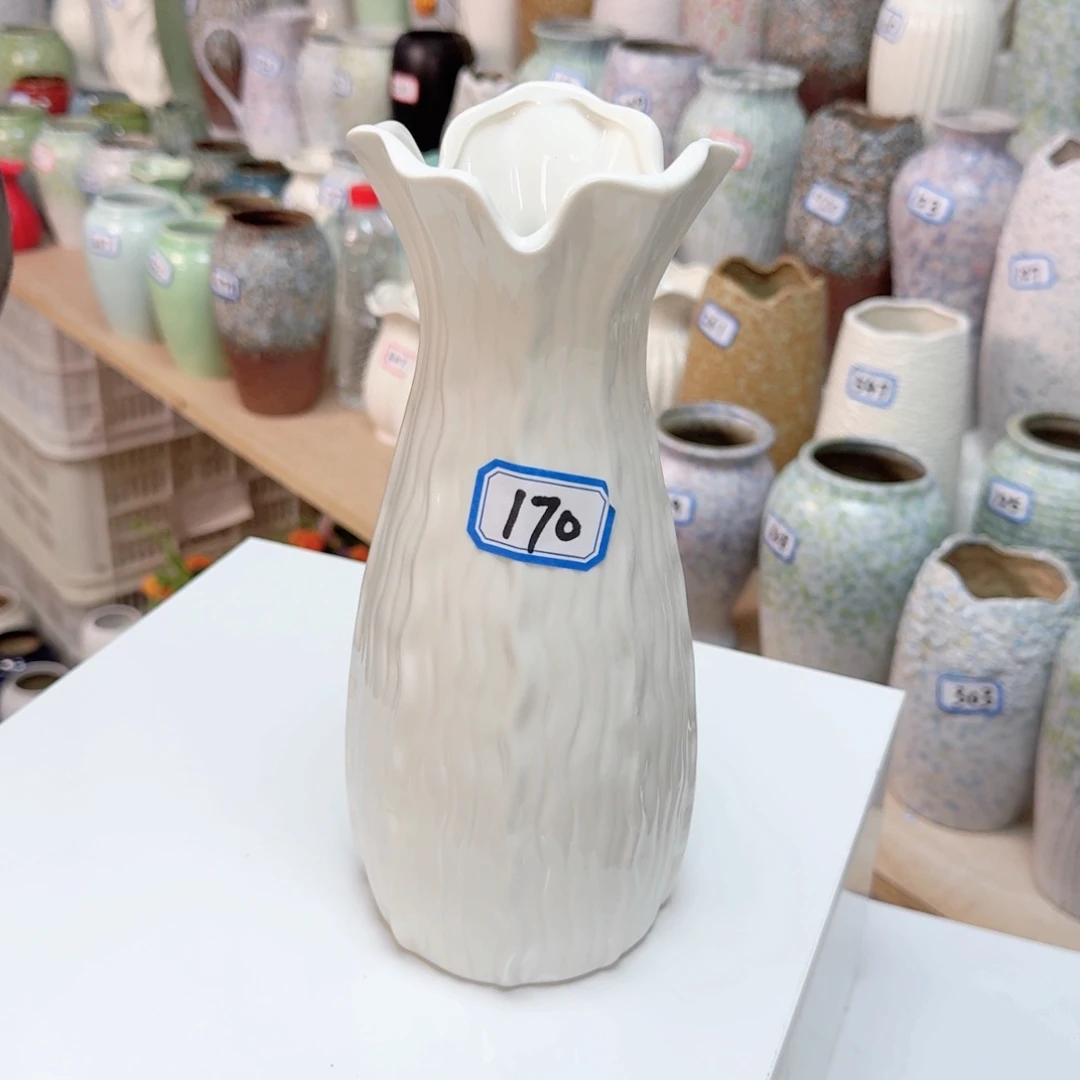 170号陶瓷高24厘米一个