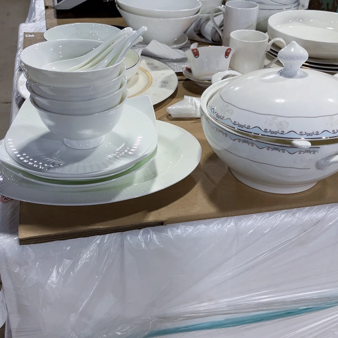 ****实新骨瓷纯白碗盘勺子➕品锅