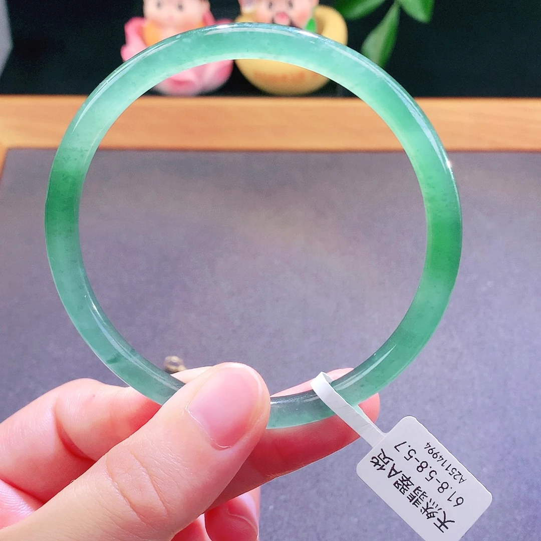 翡翠未镶嵌手镯天然翡翠
