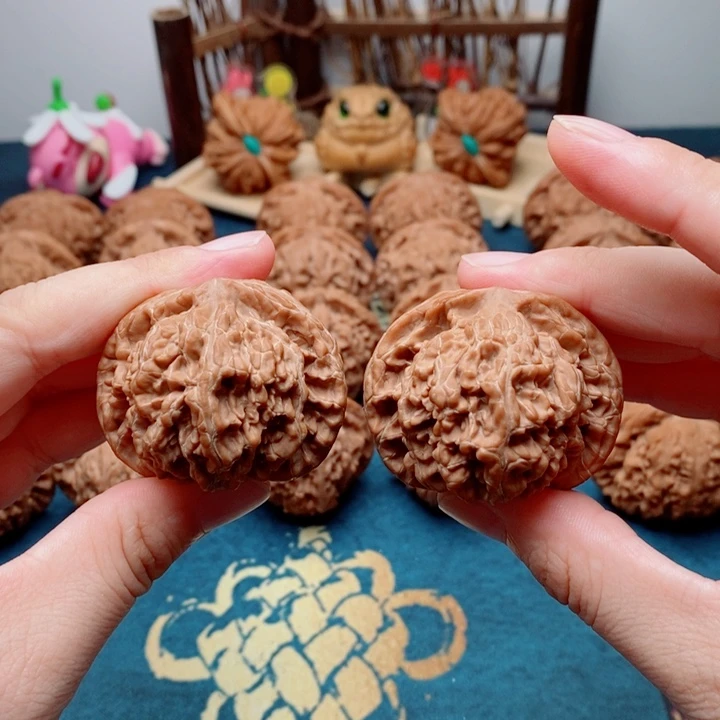 把件文玩核桃老款宫灯43