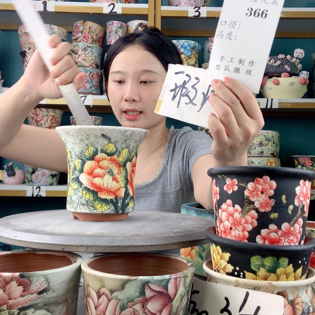 景德镇手工花盆366