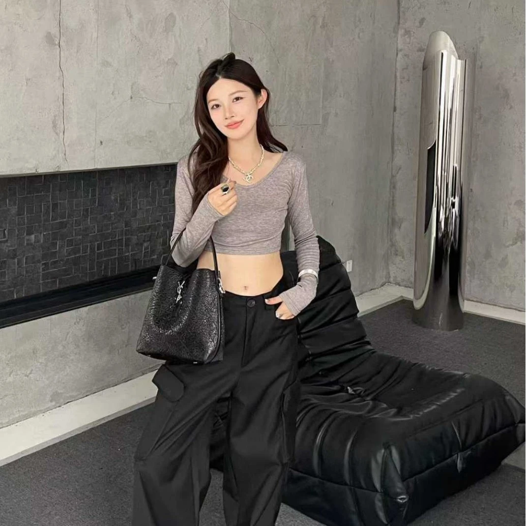 一件代发新款包女时尚爆裂纹水桶包休闲简约通勤斜挎包手提包