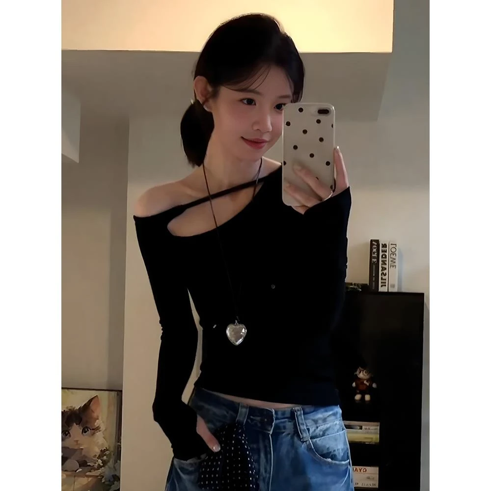 甜辣风不规则黑色显瘦长袖t恤女春秋季新修身简单大方高级感上衣