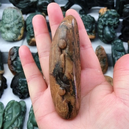 岫岩河磨玉（透闪石质玉）未镶嵌把件